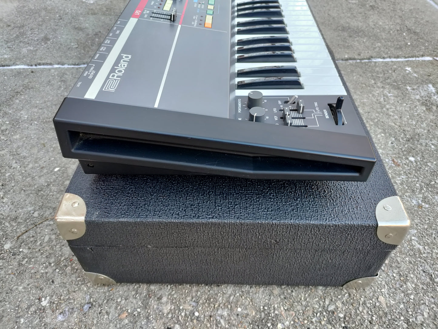 Roland Juno 106 Synth and Flight Case - Refurbished