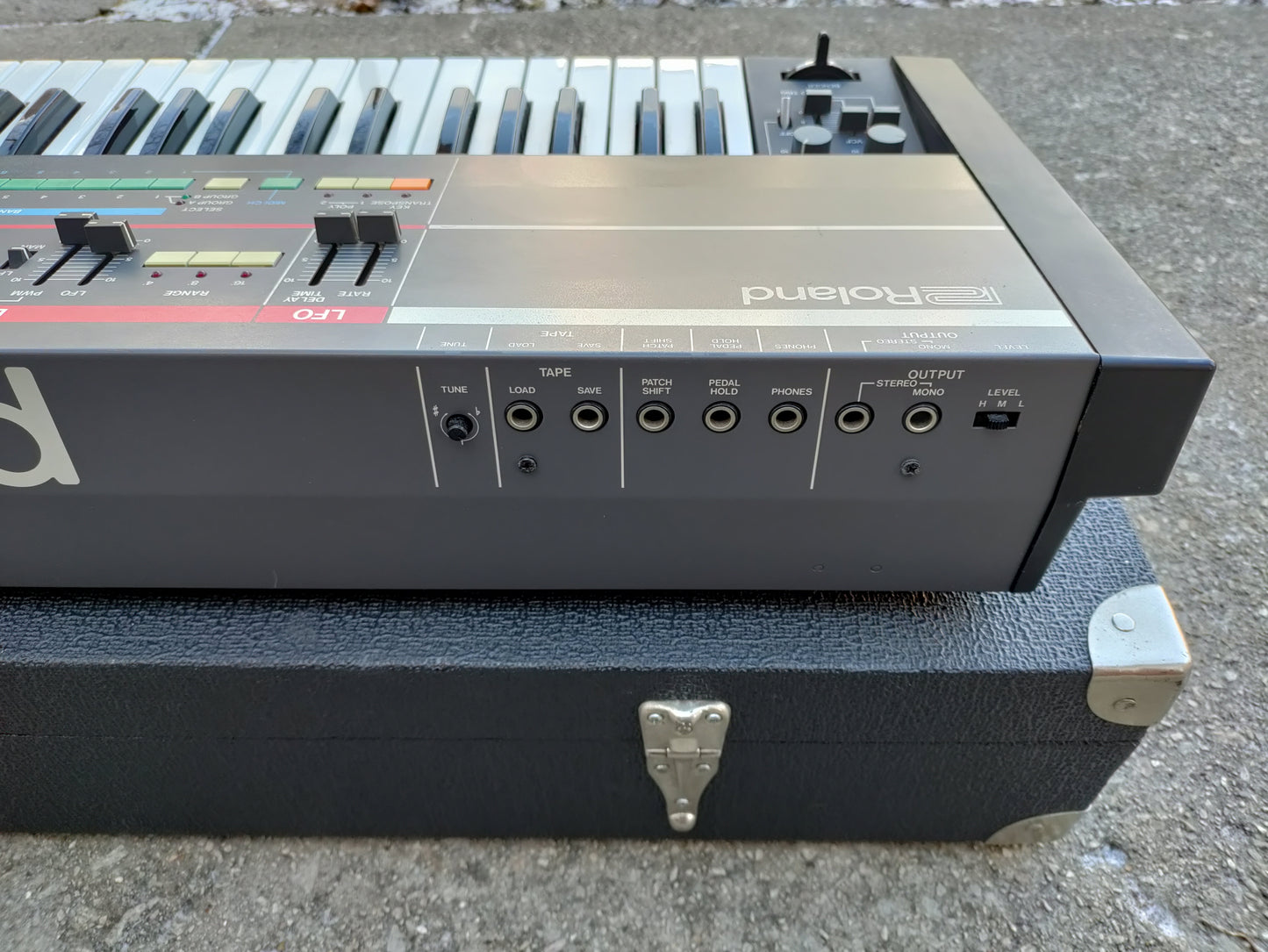 Roland Juno 106 Synth and Flight Case - Refurbished