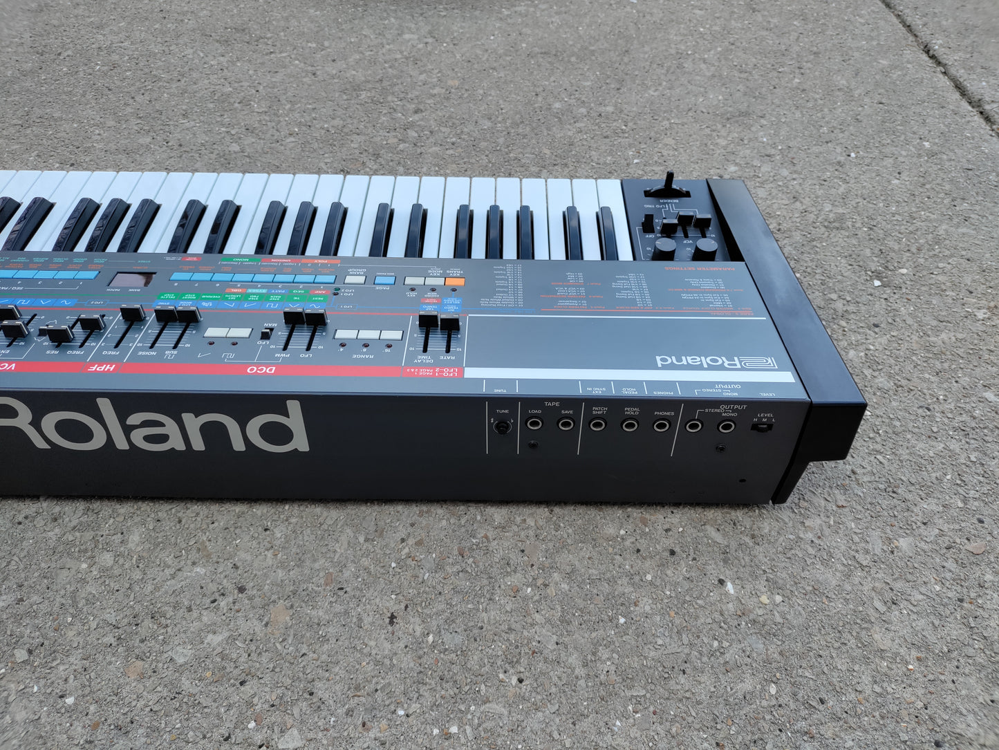 Roland Juno 106 w / KIWI 106 MOD Refurbished