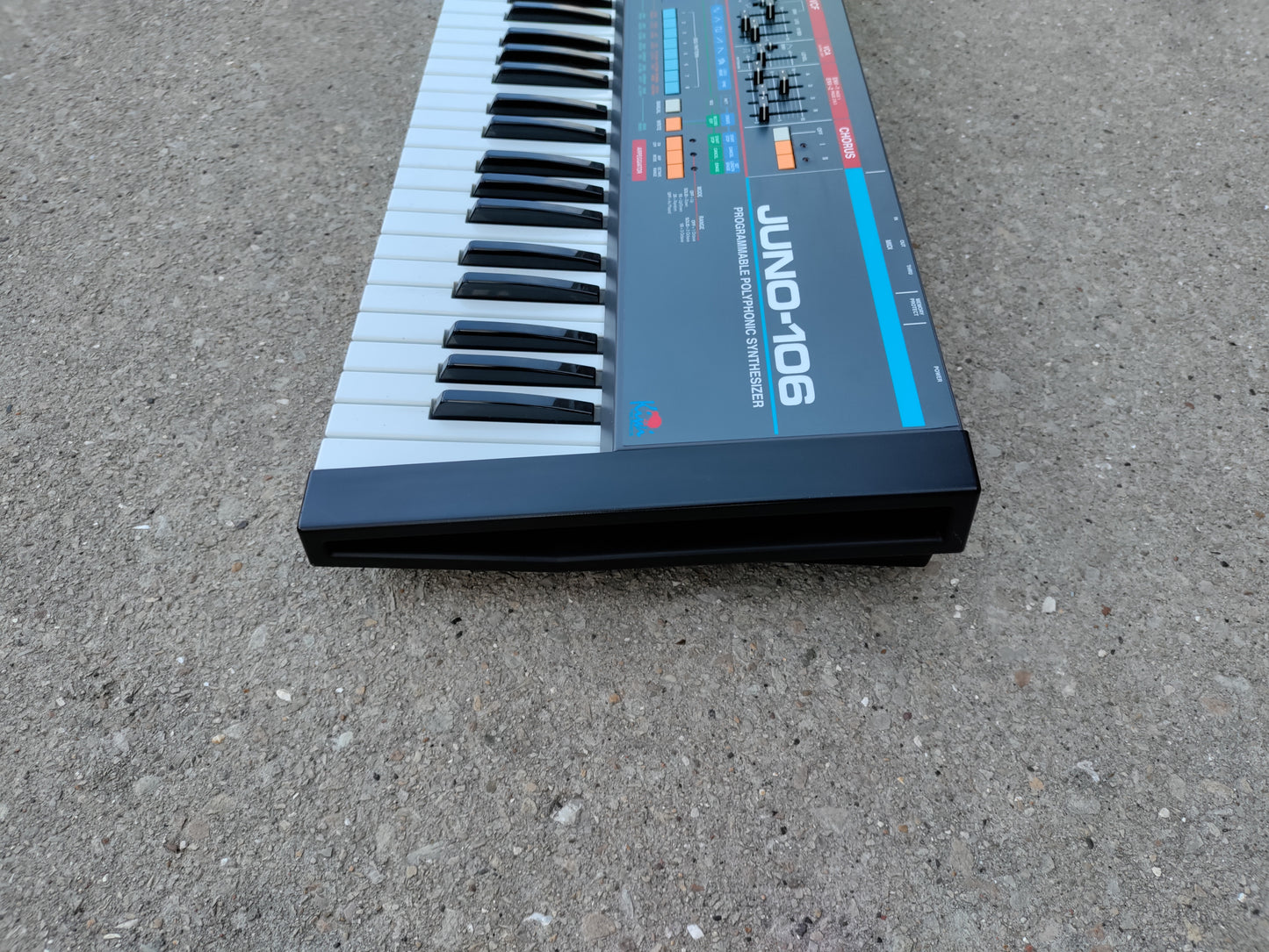 Roland Juno 106 w / KIWI 106 MOD Refurbished